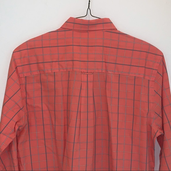 Cutter & Buck long sleeved collared shirt with pocket. 100% cotton. - Picture 7 of 7